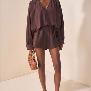 Coffee Brown Long Sleeve & Shorts Set. Sz 6.